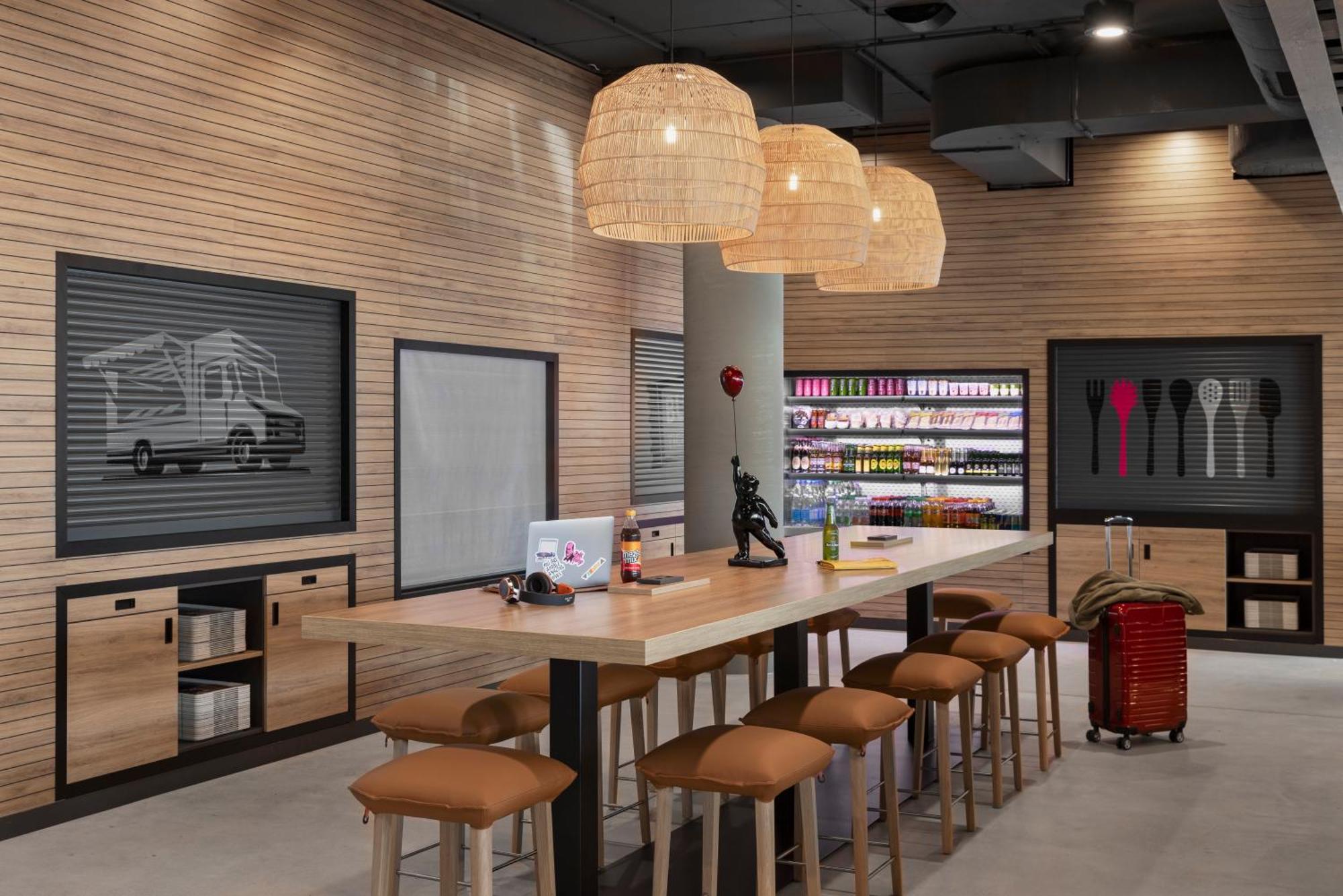 Moxy Vienna City East المظهر الخارجي الصورة