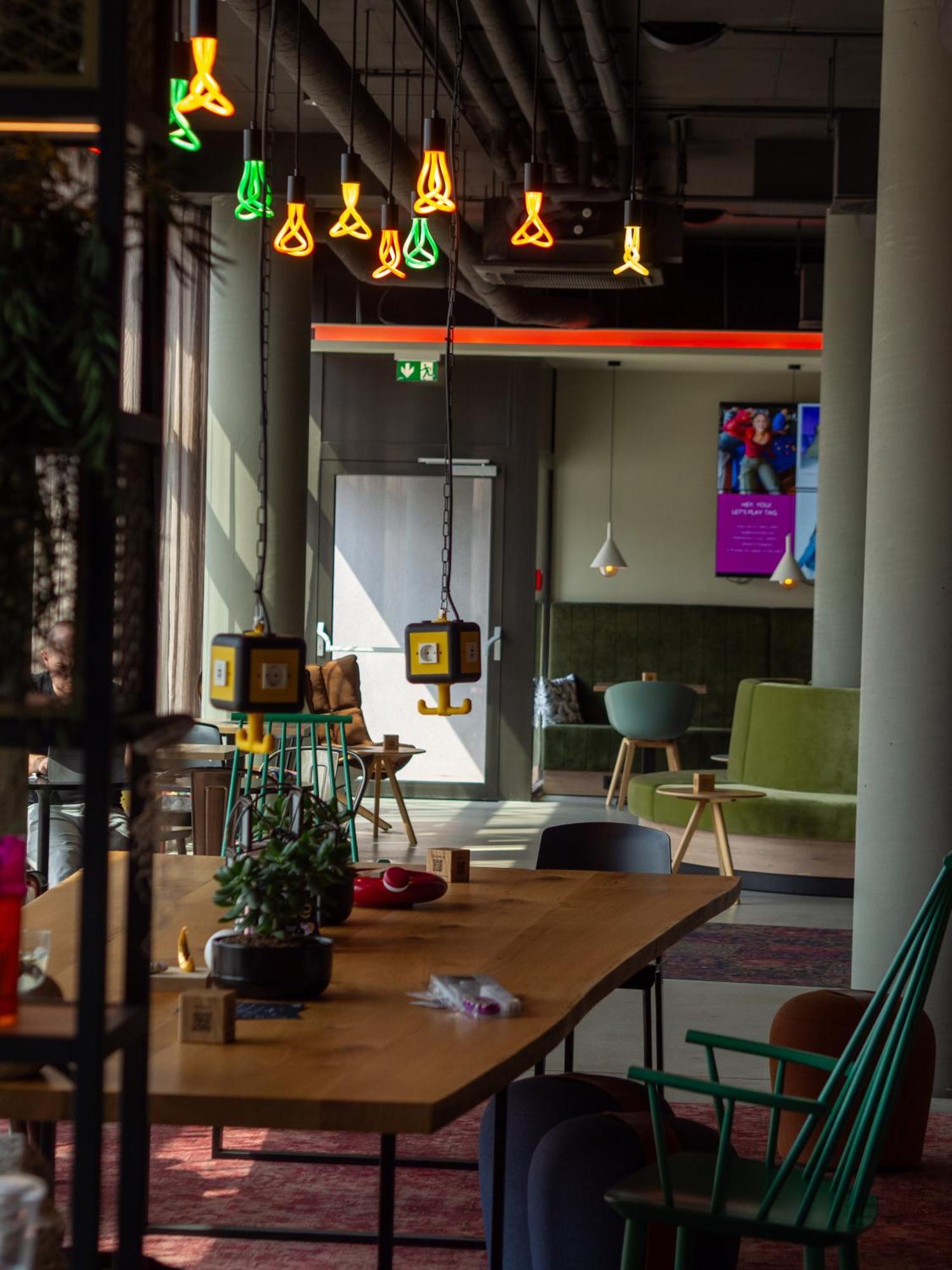 Moxy Vienna City East المظهر الخارجي الصورة